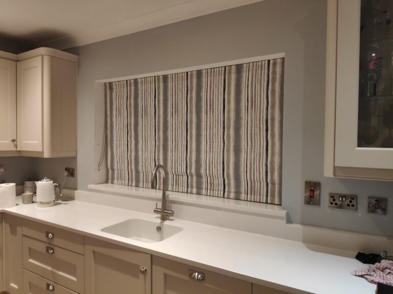 Top Questions to Ask a Blind Supplier Before You Buy