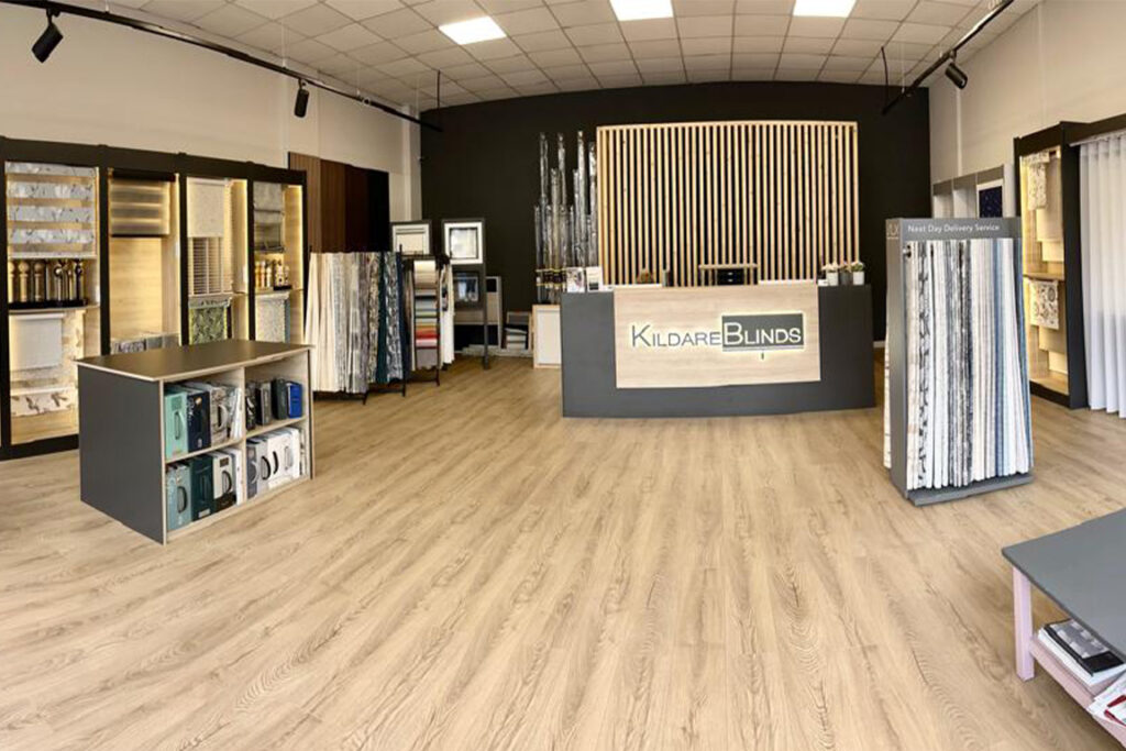 Custom roller blinds Ireland – Stylish and functional roller blinds available in Kildare and across Ireland.