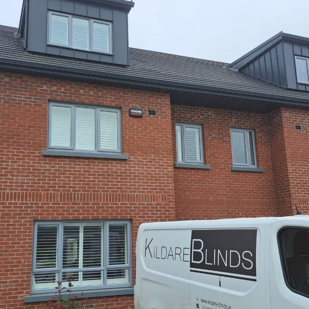 Custom roller blinds Ireland – Stylish and functional roller blinds available in Kildare and across Ireland.